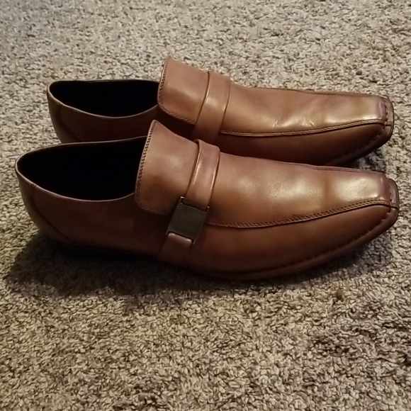 Kenneth Cole Reaction Size 13.